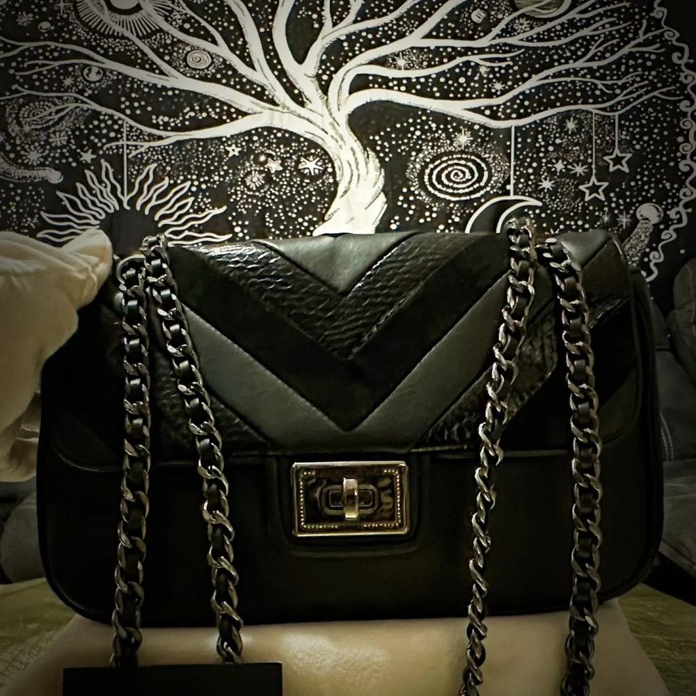 Y2K Karl Lagerfeld Black Chevron Chain Shoulder Bag ❌60% OFF SALE❌ make offer - Picture 8 of 13
